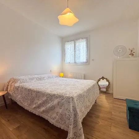 Apartment Lumineux 2 Chambres, Loggia, Place De Parking *